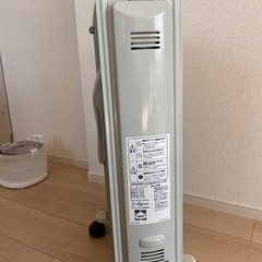 デロンギオイルヒーター　電気ヒーター　中古　お買得品の画像
