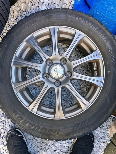 【対応中】zelerna ホイール　スタッドレスタイヤ4本　205/60r16