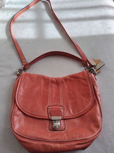 COACHコーチ　ショルダーハンドバック