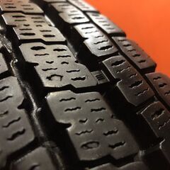 YOKOHAMA iG91 175/75R15 103/101L LT 12PR 15インチ ライトトラック用 スタッドレス 4本 20年製 バリ溝 トヨエース ダイナ等　(KTM257)の画像