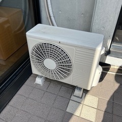 ヒタチ　日立　エアコン　無料　取り外して持って帰ってくださいの画像