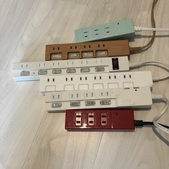 【5本まとめ売り】延長コード電源タップ各種の画像