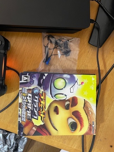 使用時間3時間位のPlayStation 4              