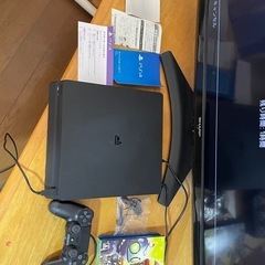 使用時間3時間位のPlayStation 4              の画像