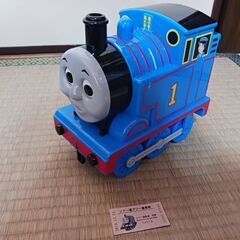 トーマス　貯金箱にもなるおもちゃ