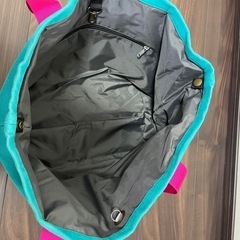 CHUMSバッグの画像