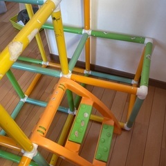 室内ジャングルジム・すべり台・ブランコの画像