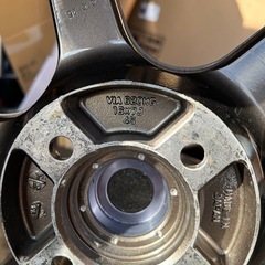 ヨコハマAVS  MODEL6 16インチ7J 195/50R16