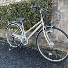 6段変速付きシティサイクル自転車の画像