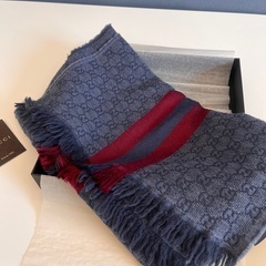 GUCCI マフラー