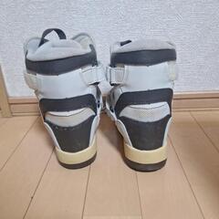 19～19.5スノーボードブーツの画像