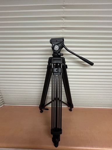 【決まりました】ビデオカメラ用三脚 HELIN HL-T660