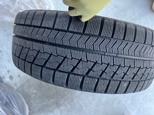 ブリヂストン スタッドレスタイヤ4本+ホイール4本
