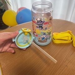 アンパンマン プラスチックプレート 水筒の画像