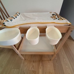 IKEA　おむつ交換台 SNIGLAR　　　　　