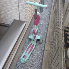 子供用キックスケーター