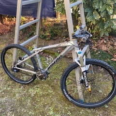 マウンテンバイク 自転車 GTブランド はずかしい