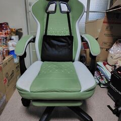 ゲーミングチェア