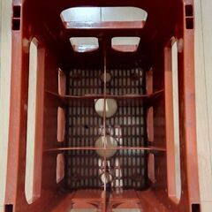 一升瓶　ケース　日本酒　清酒専用通箱　プラスティック箱　コンテナの画像