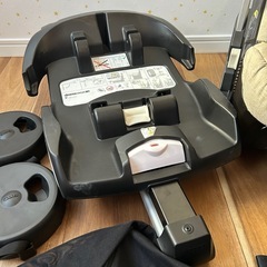 【受け渡し者決定】doona ドゥーナ ベビーカー チャイルドシート ISOFIX　の画像