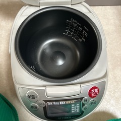炊飯器