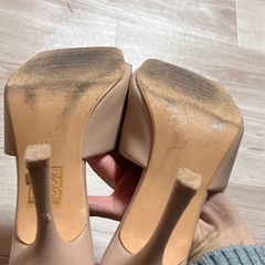 パンプス ミュールの画像