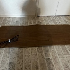 電気フロアマット
