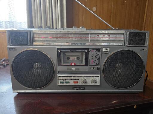 カセットテープレコーダー