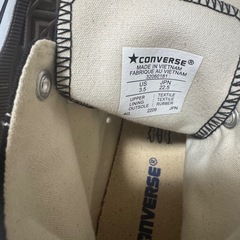converseスニーカーの画像