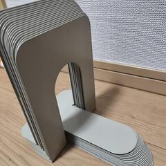 ブックエンドの画像