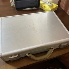 最終値下げ　アタッシュケース　カトラリー入れの画像