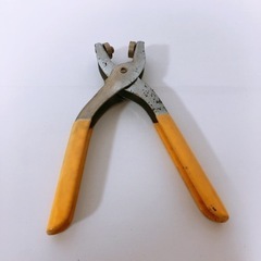 ハトメパンチ