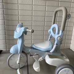 子供用三輪車　ライトブルー