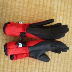 キッズ　スノー手袋　１３０ｃｍの画像