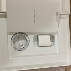 ipad 10.2第9世代　64gb wifiモデルの画像
