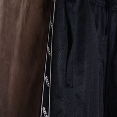elf(エルフ)ジャージズボンの画像