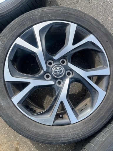 【トヨタ純正】225/50/R18  アルミホイール付き