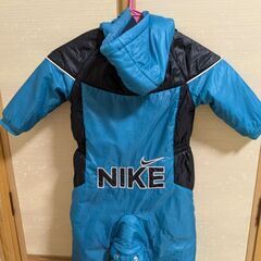 男の子　ナイキ　防寒　ロンパースタイプの画像