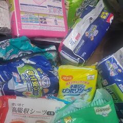 未開封と開封パッド他　　再々再値引きちゅうの画像