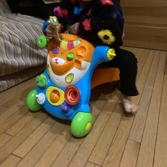 オモチャの乗り物