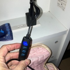 ベッド、机の上に挟むLEDライト(小)の画像