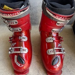 サロモンスキーブーツ　27.5センチ　ジャンク品　収納ケース付きの画像