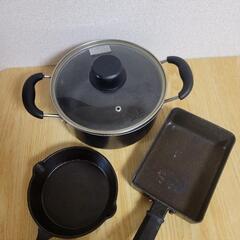 鍋、たまご焼き器、スキレット