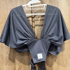 【美品】スモルビ 軽量すやすや抱っこ紐 メッシュサマー ヘッドサポート付きの画像