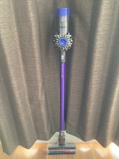 【美品】ダイソン V6（SV09）　Dyson 掃除機