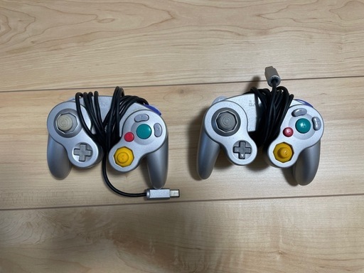 ゲームキューブ　コントローラー