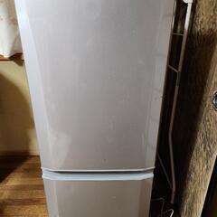 冷蔵庫 幅480mm 奥行595mm 高さ1213mm