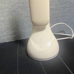卓上LEDライト　少々難ありの画像