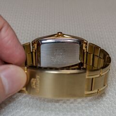 ORIENT オリエント 機械式 自動巻き アナログ 腕時計 ステンレス ゴールド 金 ヴィンテージ 部品あり カレンダー機能あり レア品 防水の画像