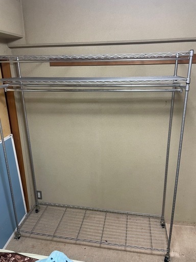 ハンガーラック　決まりました